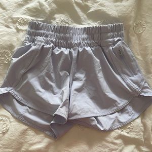 Lululemon 4” Tracker Short
